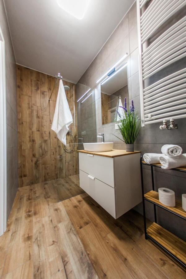 Sloneczna Apartamenty Katowice Ngoại thất bức ảnh